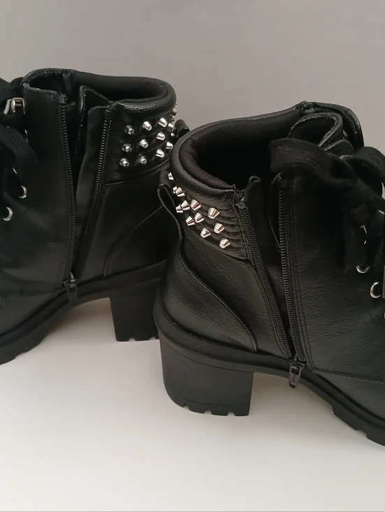 No Boundaries Studded Black Block Heel Moto Boots Ghot, Punk Women's Size 6.5 - Picture 5 of 11